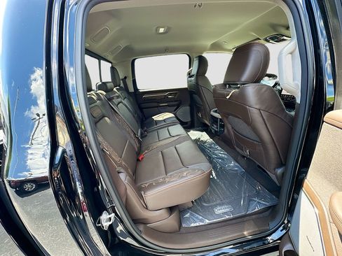 New 2025 RAM 1500 Limited image 36