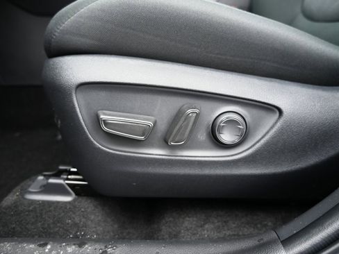 New 2025 Toyota RAV4 XLE image 12