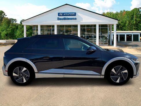 New 2026 Hyundai Ioniq 5 Limited RWD image 9