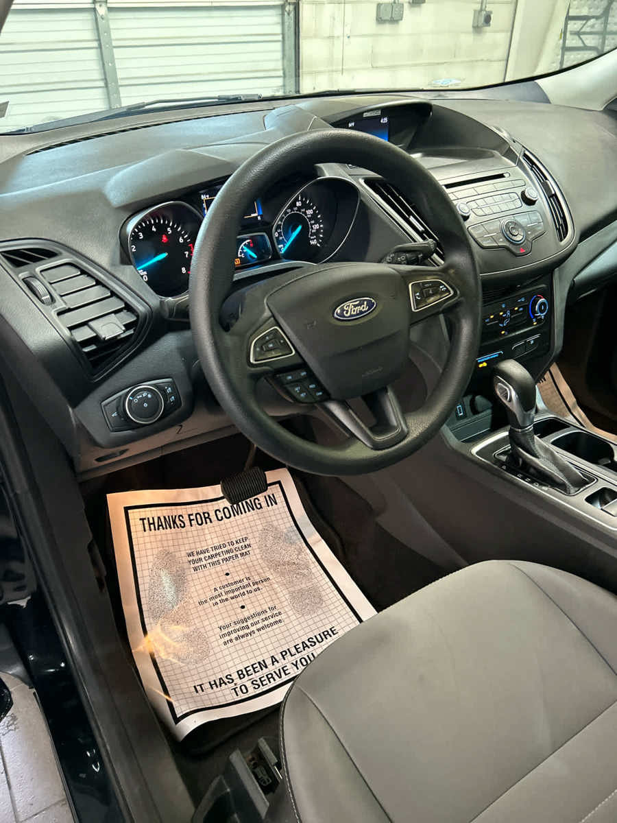 Used 2018 Ford Escape S FWD image 9
