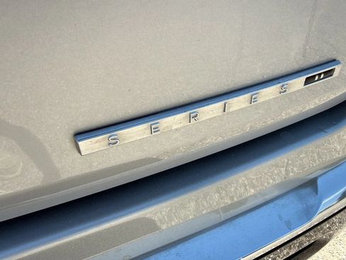 Used 2023 Jeep Wagoneer Series II AWD/4WD image 11