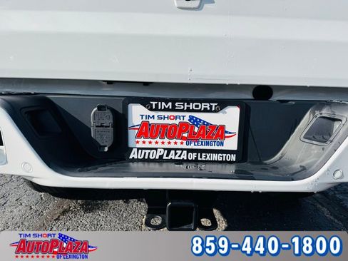 Used 2022 Jeep Gladiator Overland image 25