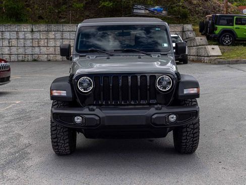 Used 2023 Jeep Wrangler Unlimited Sport AWD/4WD image 2