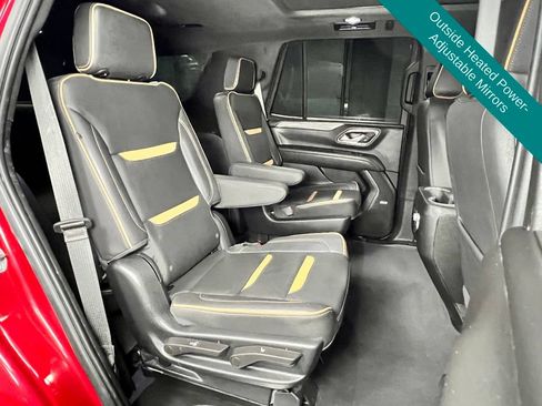 Used 2023 GMC Yukon AT4 w/ AT4 Premium Package AWD/4WD image 19