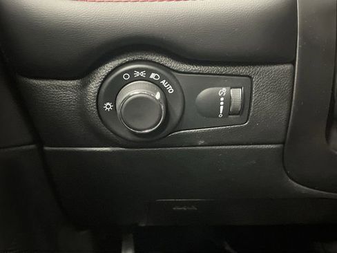 Used 2024 Dodge Durango GT image 24