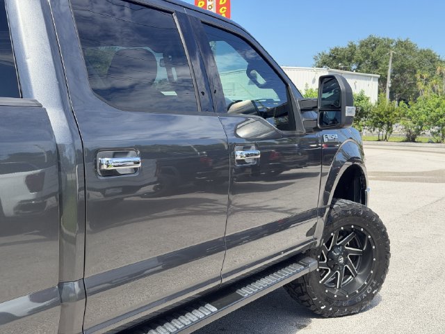 Used 2019 Ford F150 XLT w/ Trailer Tow Package AWD/4WD image 8