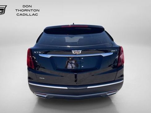 Used 2025 Cadillac XT5 Premium Luxury w/ LPO, Floor Liner Package AWD/4WD image 4