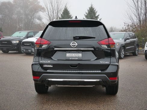 Used 2020 Nissan Rogue SV image 45