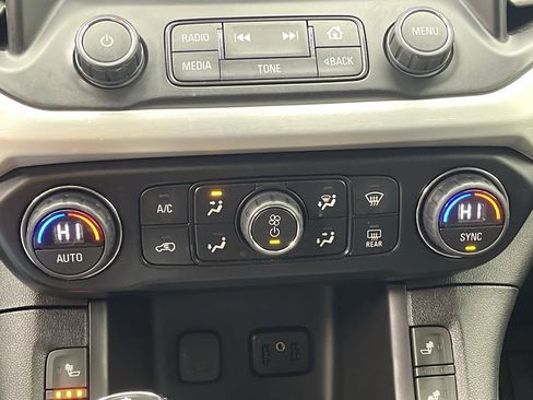 Used 2019 GMC Acadia SLE w/ Driver Alert Package I image 21