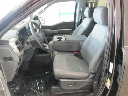 Used 2022 Ford F150 XLT w/ Equipment Group 302A High image 10