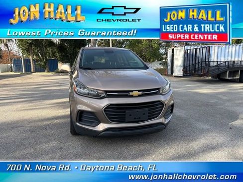 Used 2018 Chevrolet Trax LS image 15
