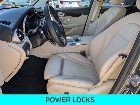 Used 2021 Mercedes-Benz GLC 300 GLC 300 image 15