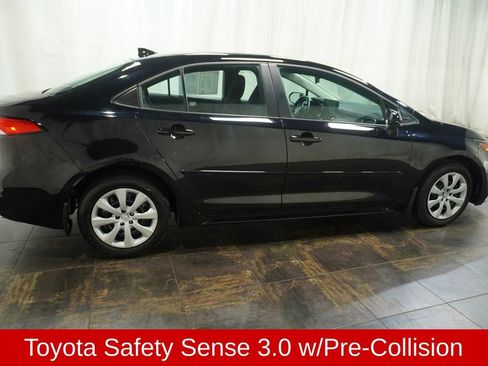 Used 2024 Toyota Corolla LE FWD image 4