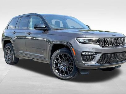 New 2025 Jeep Grand Cherokee Summit w/ High Altitude Package
