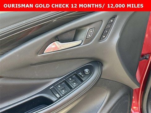 Used 2019 Buick Envision Premium image 16