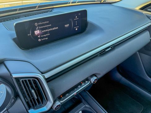 Used 2025 MAZDA CX-50 AWD 2.5 S w/ Premium Package image 17