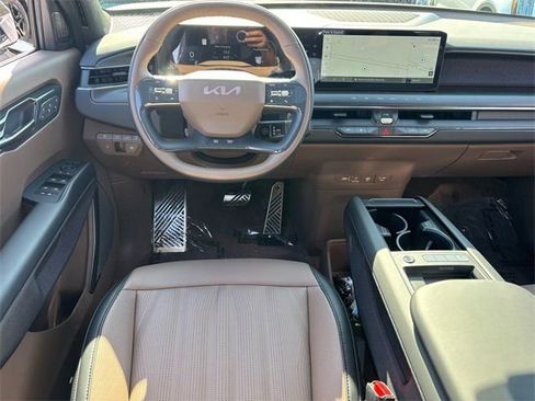 New 2026 Kia EV9 GT-Line image 8