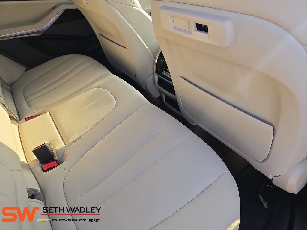 Used 2020 BMW X5 xDrive40i w/ Premium Package AWD/4WD image 11