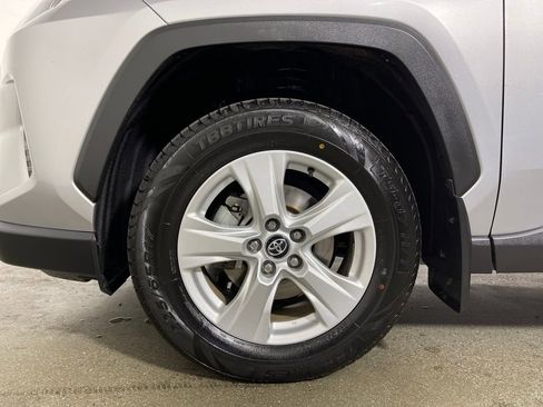 Used 2020 Toyota RAV4 XLE image 11