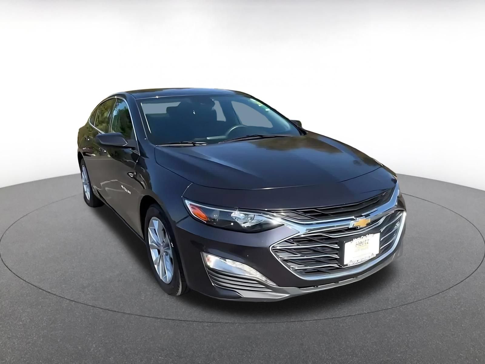 Used 2023 Chevrolet Malibu LT FWD image 3