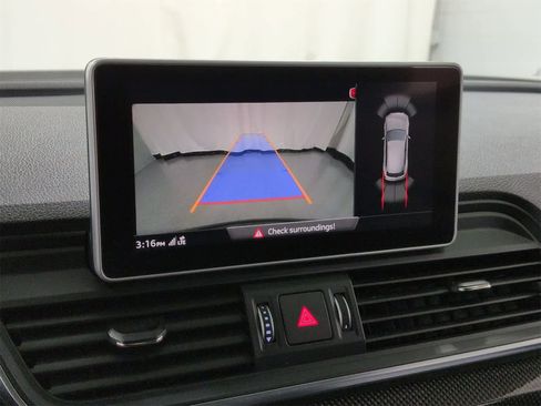 Used 2019 Audi SQ5 Premium Plus w/ Premium Plus Package image 32