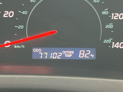 Used 2009 Toyota Camry LE FWD image 17