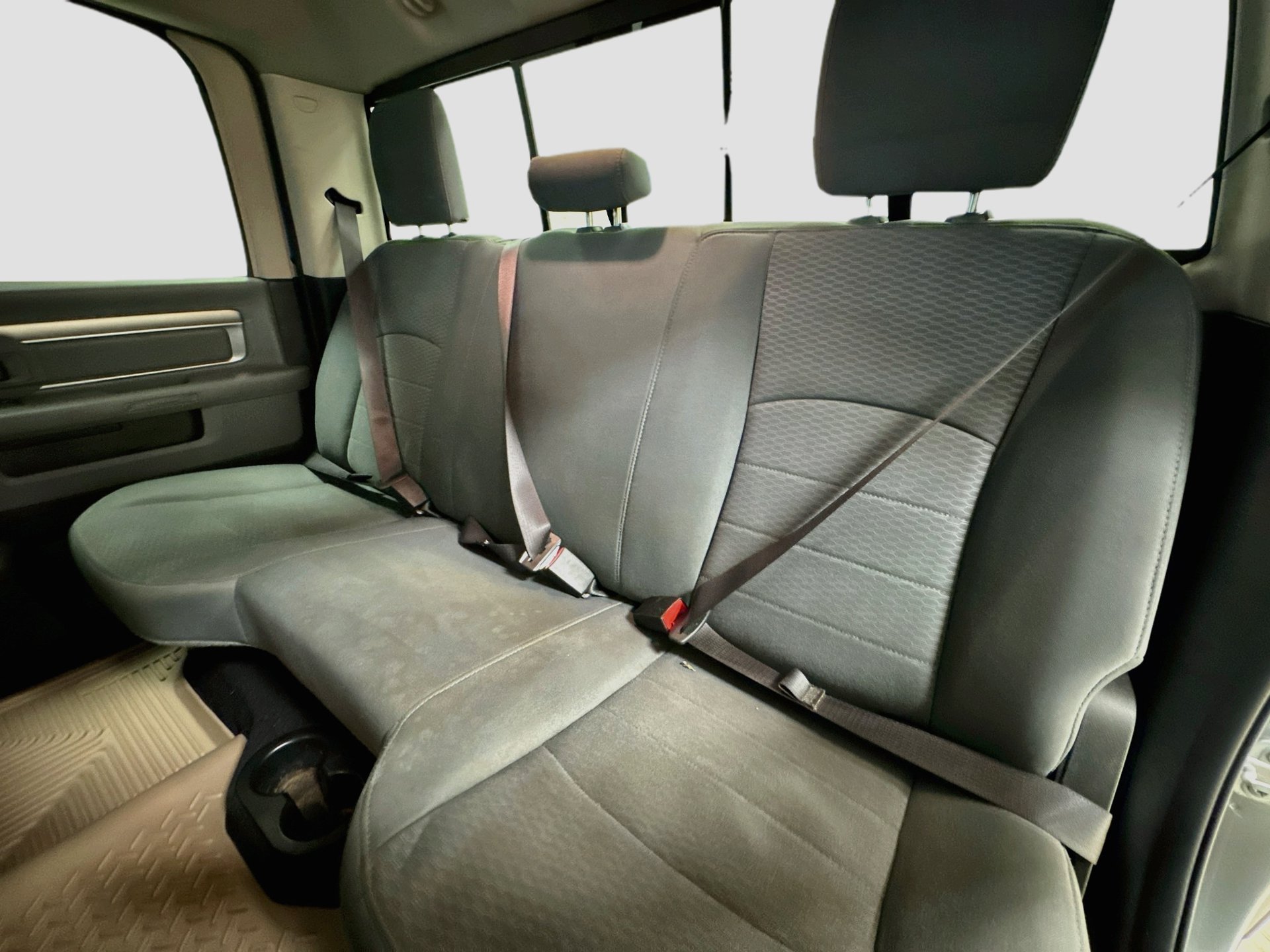 Used 2019 RAM 1500 Classic SLT RWD image 23