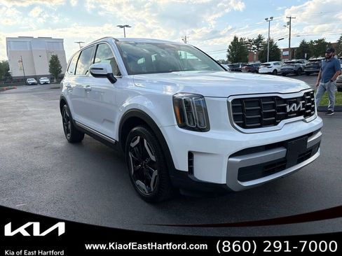 Certified 2024 Kia Telluride S w/ S Sunroof Package AWD/4WD image 5