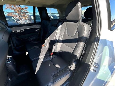 New 2026 Volvo XC90 T8 Ultra w/ Protection Package Premier image 26