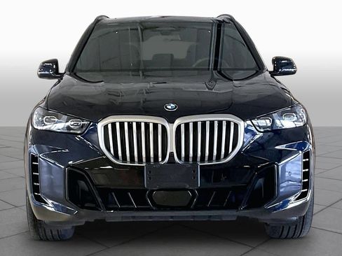 Certified 2026 BMW X5 xDrive40i w/ M Sport Package AWD/4WD image 3