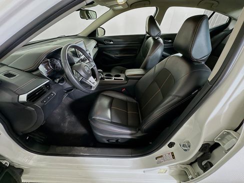 Used 2022 Nissan Altima 2.5 SR image 13