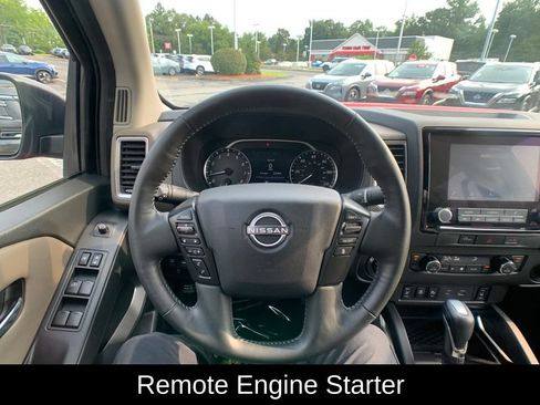 Used 2023 Nissan Frontier SV w/ SV Convenience Package AWD/4WD image 15