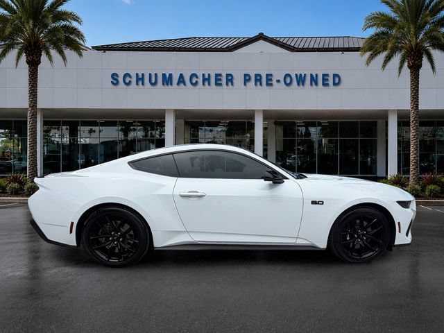 Used 2025 Ford Mustang GT Premium RWD image 8