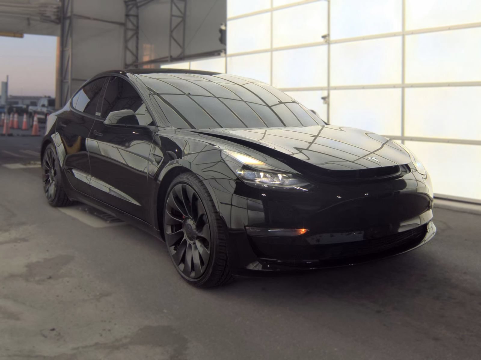 Used 2021 Tesla Model 3 Performance AWD/4WD image 4