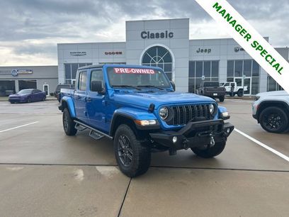Used 2024 Jeep Gladiator Sport