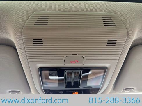 New 2026 Volkswagen Atlas SE image 18