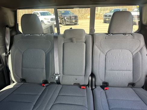 Used 2023 RAM 1500 Big Horn AWD/4WD image 33