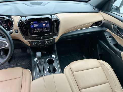 Used 2023 Chevrolet Traverse Premier w/ LPO, Floor Liner Package FWD image 20