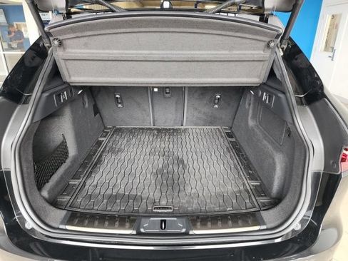 Used 2023 Jaguar F-PACE S AWD/4WD image 14