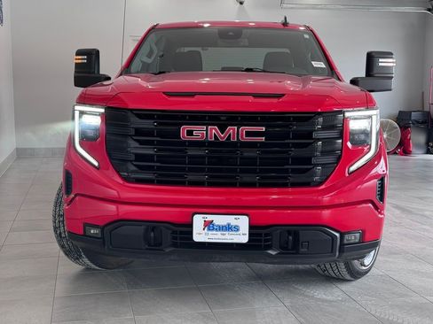 Certified 2022 GMC Sierra 1500 Elevation w/ Max Trailering Package AWD/4WD image 3