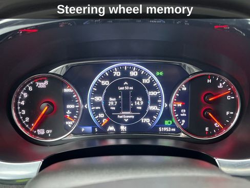 Used 2022 Chevrolet Traverse High Country image 22