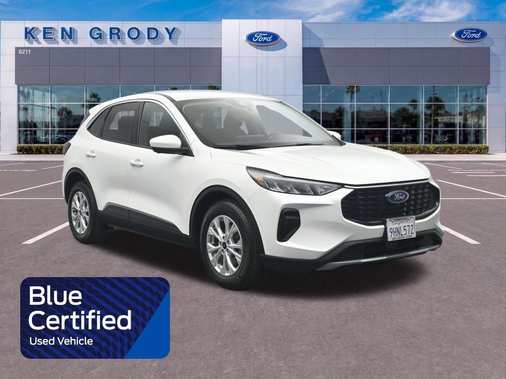Used 2023 Ford Escape Active w/ Tech Pack #2 FWD 360° Tour