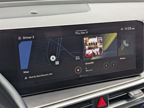 Used 2024 Kia Sorento S image 25