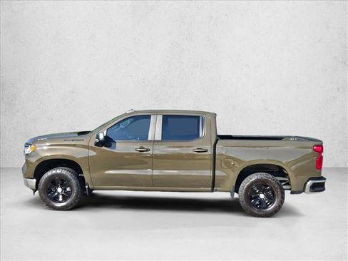 Used 2024 Chevrolet Silverado 1500 LT w/ Convenience Package II RWD image 8
