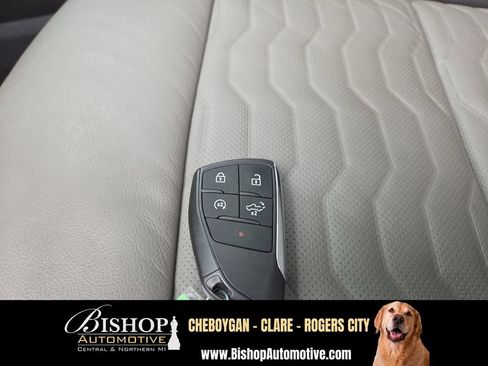 Used 2023 Chevrolet Silverado 1500 ZR2 w/ Technology Package AWD/4WD image 26