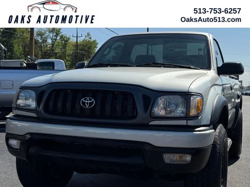 Used 2002 Toyota Tacoma PreRunner RWD image 1
