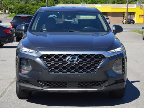 Used 2020 Hyundai Santa Fe SE AWD/4WD image 3