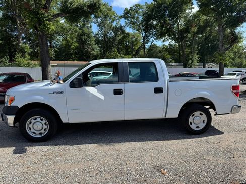 Used 2013 Ford F150 XL w/ Mid Equipment Group RWD image 2