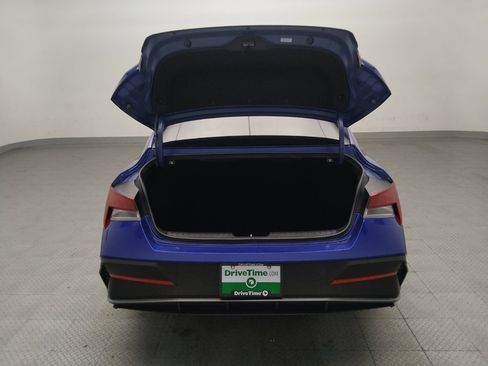 Used 2025 Hyundai Elantra Sport FWD image 29