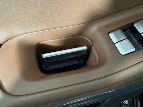 New 2025 Lincoln Navigator L Reserve AWD/4WD image 30